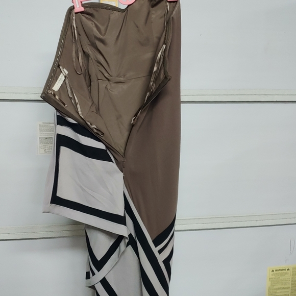 BCBGMaxAzria - Picture 8 of 13